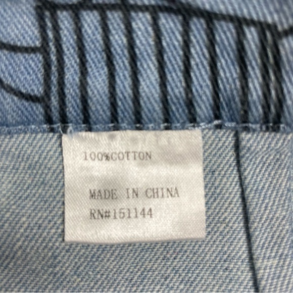 ANTHROPOLOGIE Lea & Viola Denim Wrap Skirt with Elephant Print Size Medium - Picture 5 of 9